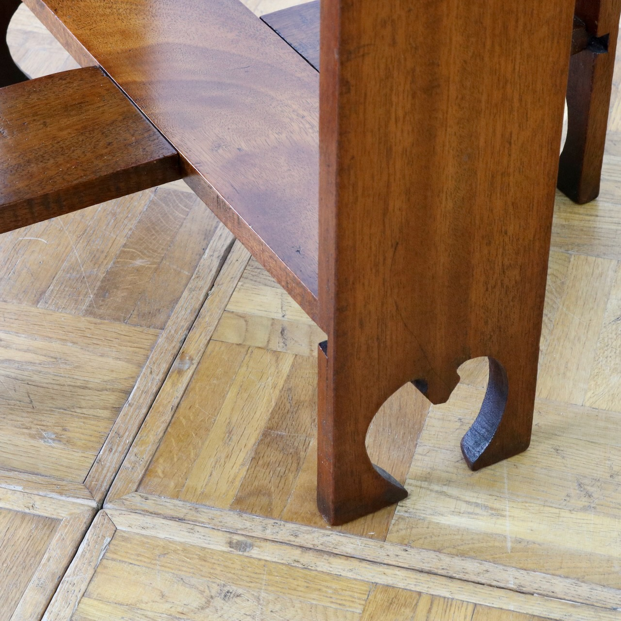 オケージョナルテーブル