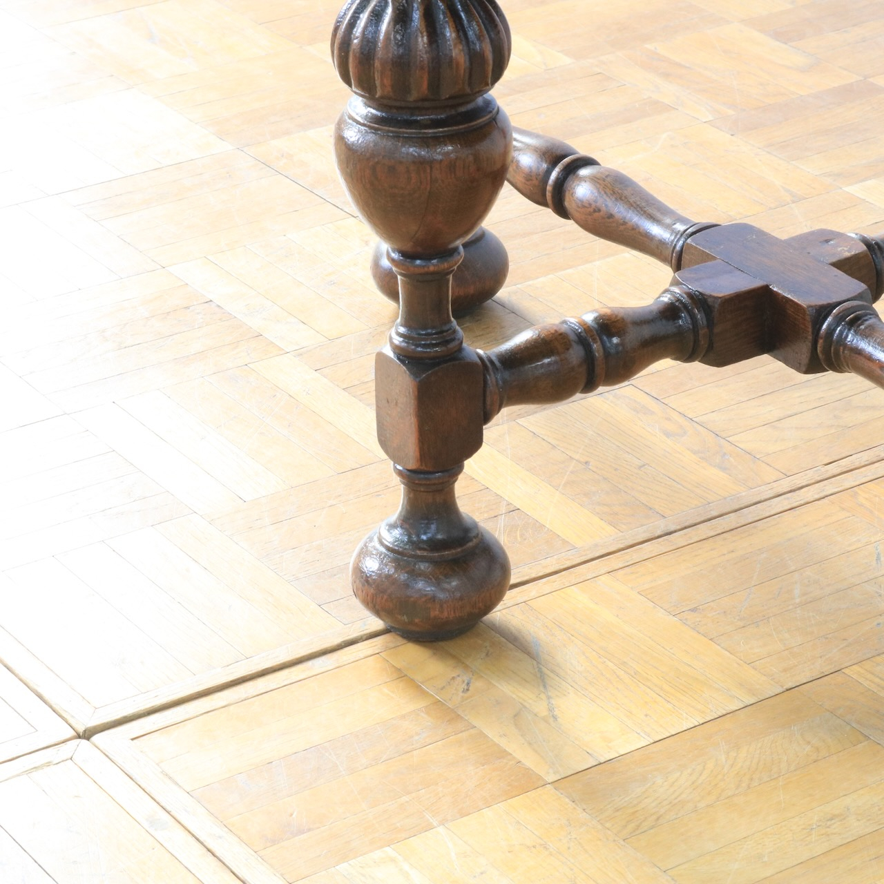 コーヒーテーブル