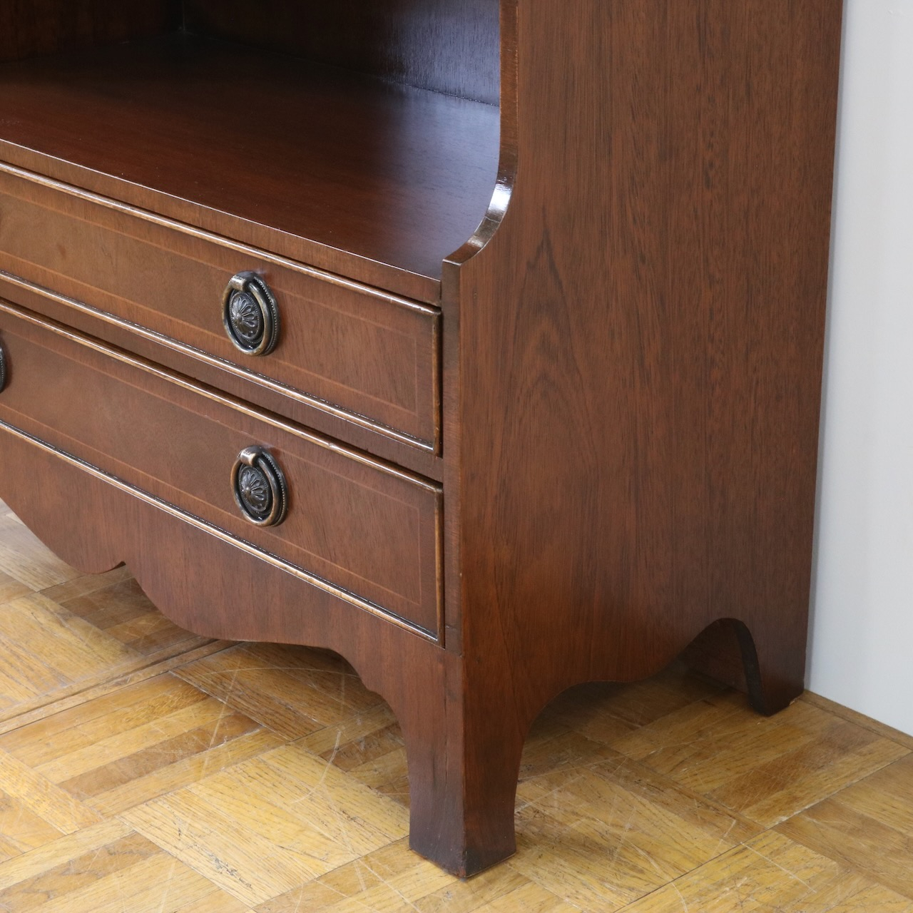 ブックシェルフ