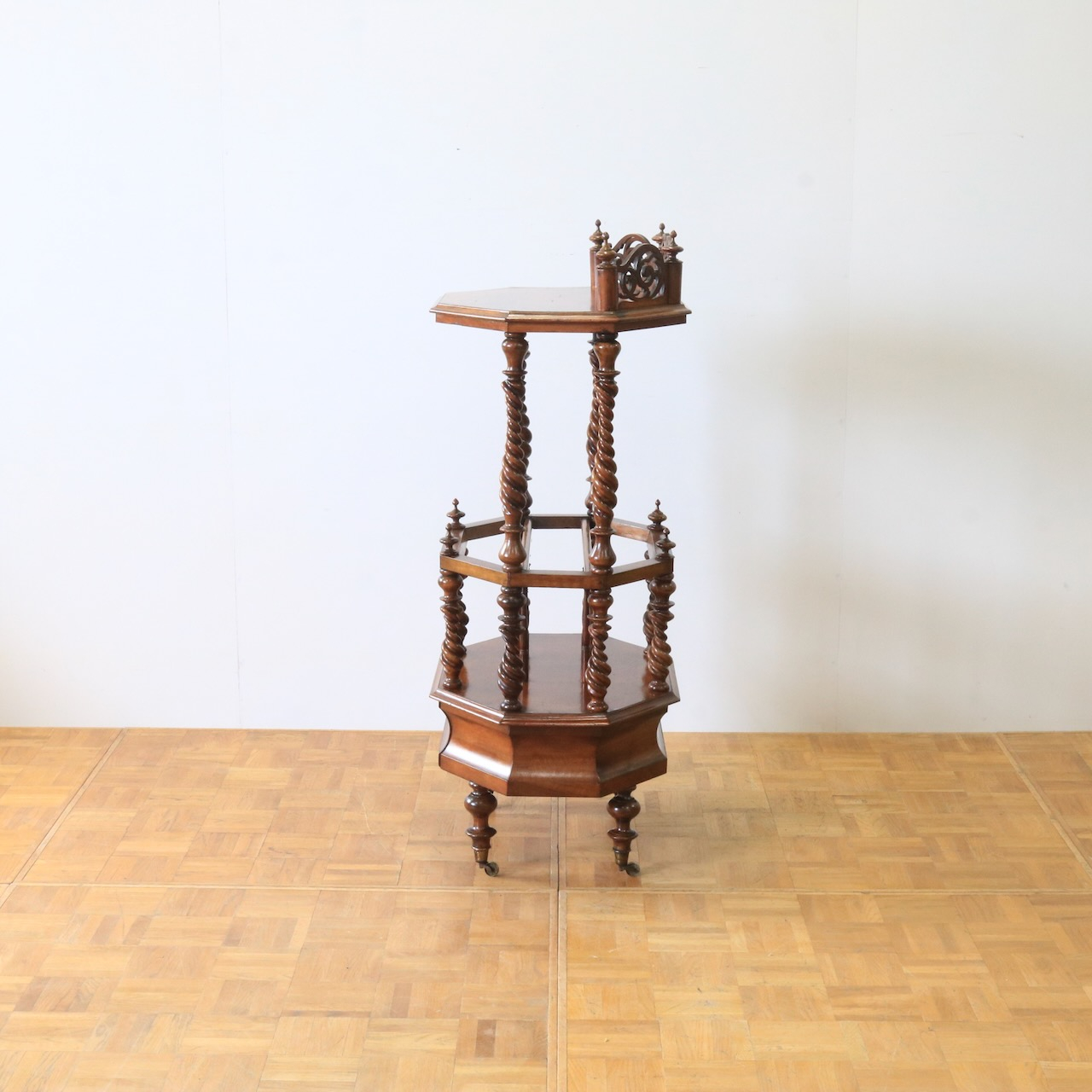 マガジンラック