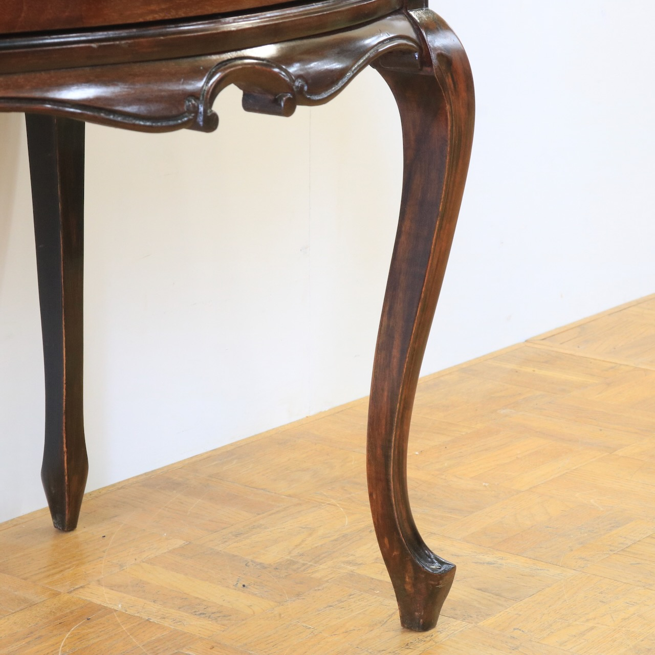 ミュージックキャビネット