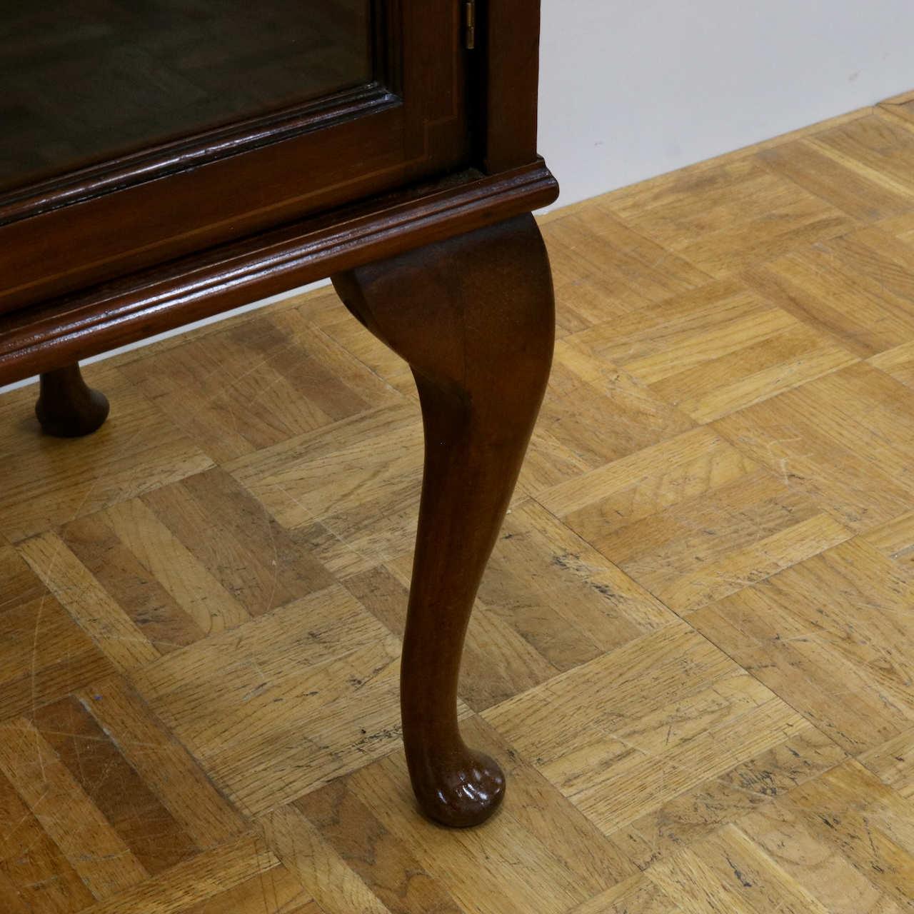 ジュエリーキャビネット