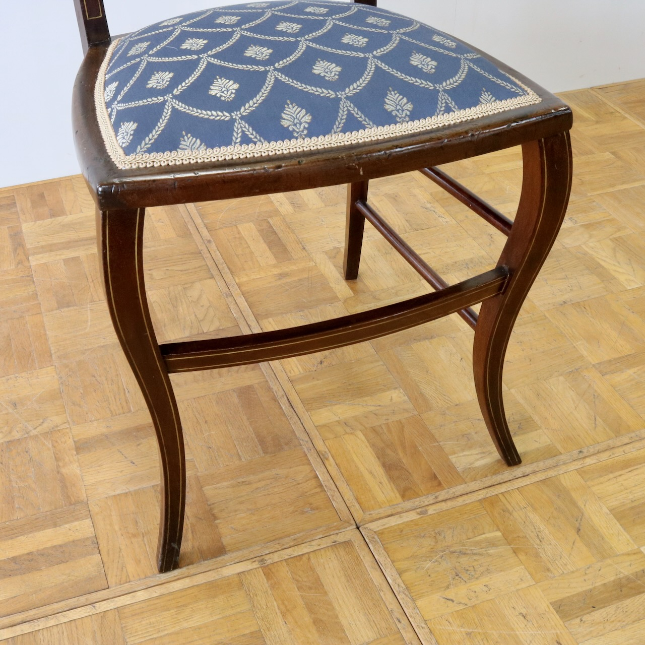 サイドチェアー