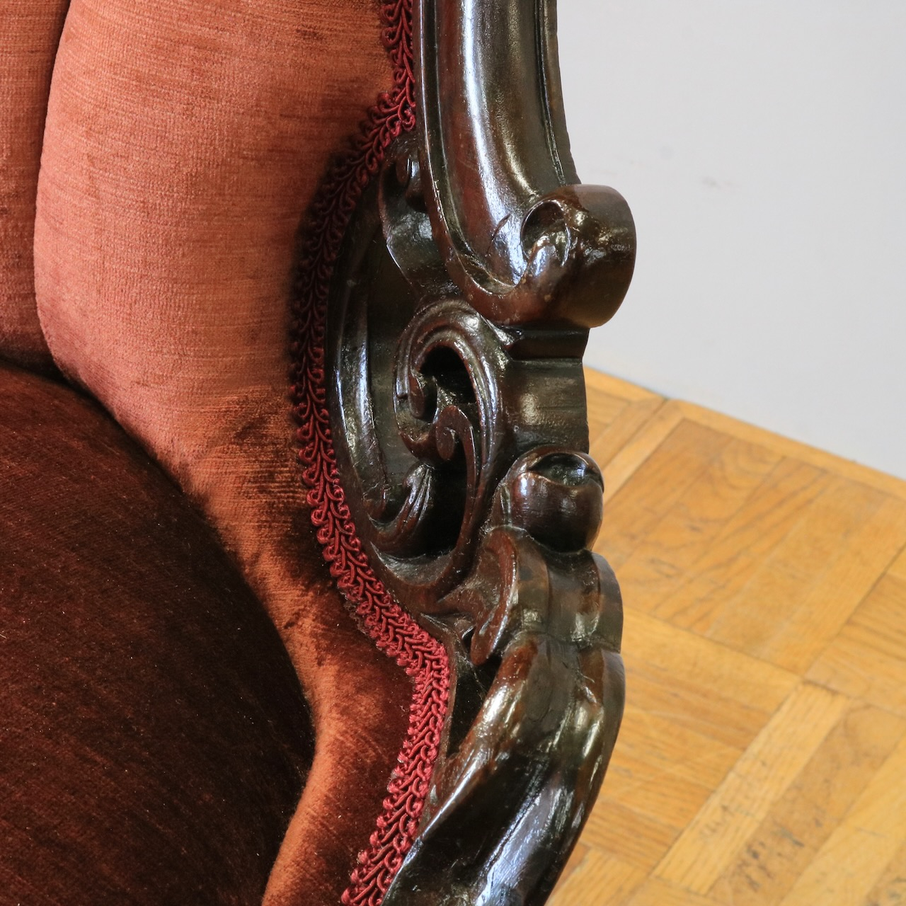 ナーシングチェアー