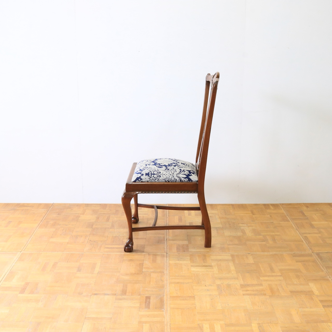 ダイニングチェアー