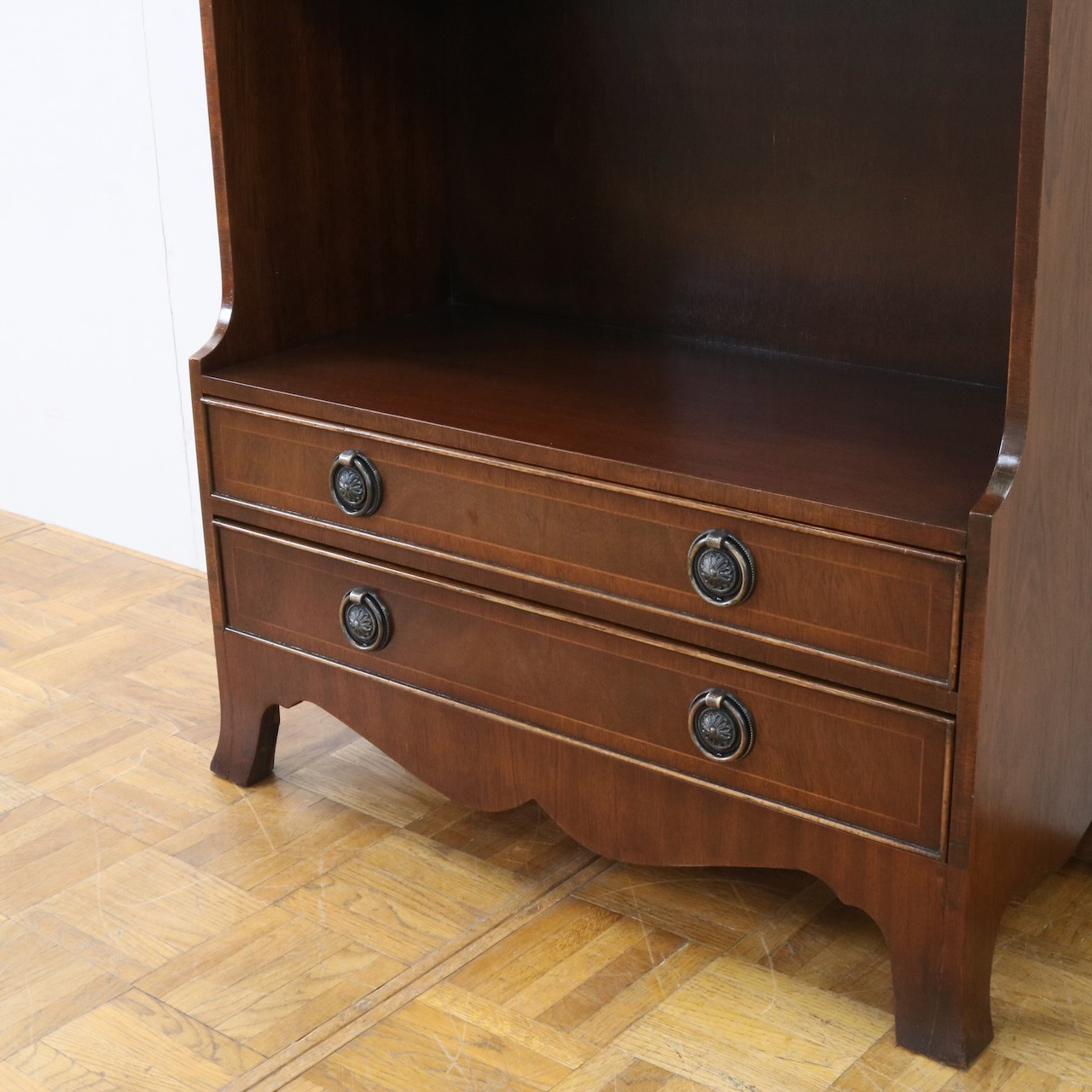 ブックシェルフ