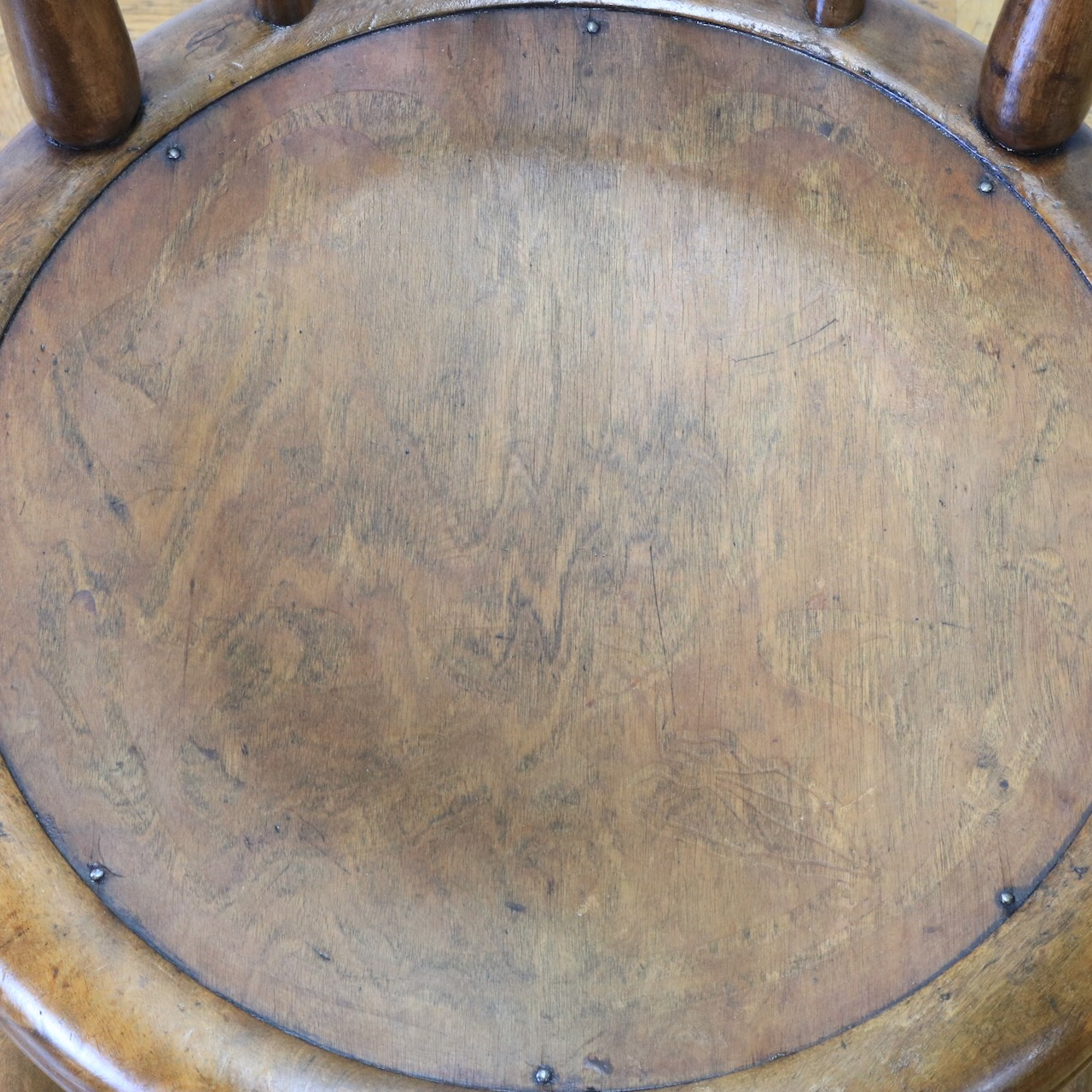 ベントウッドチェアー