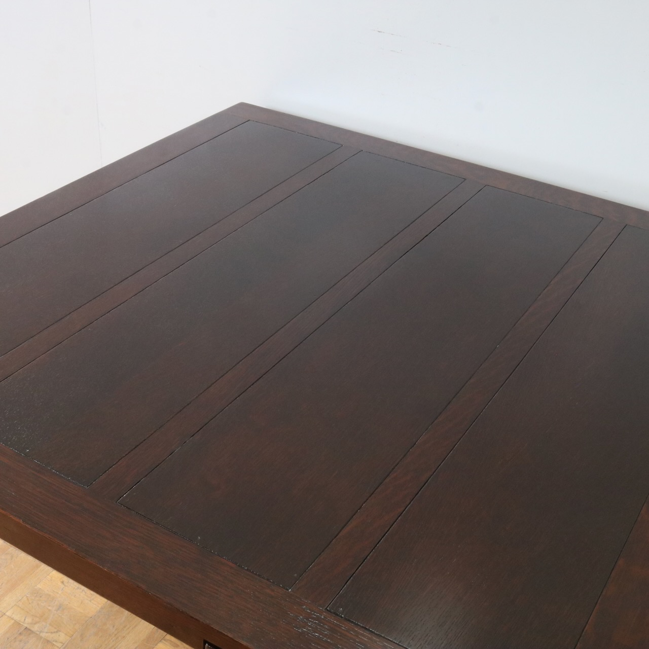 ドローリーフテーブル