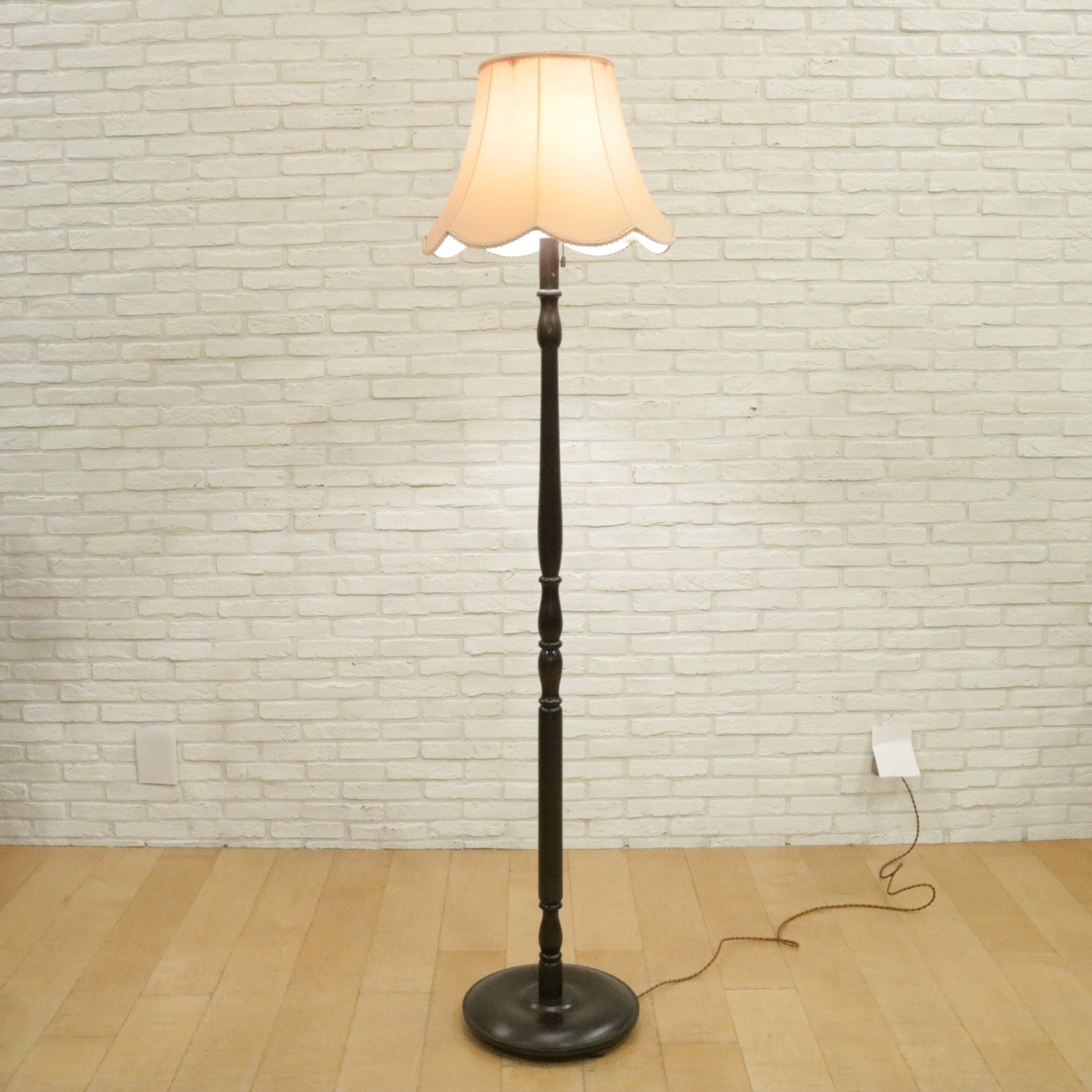 フロアスタンド