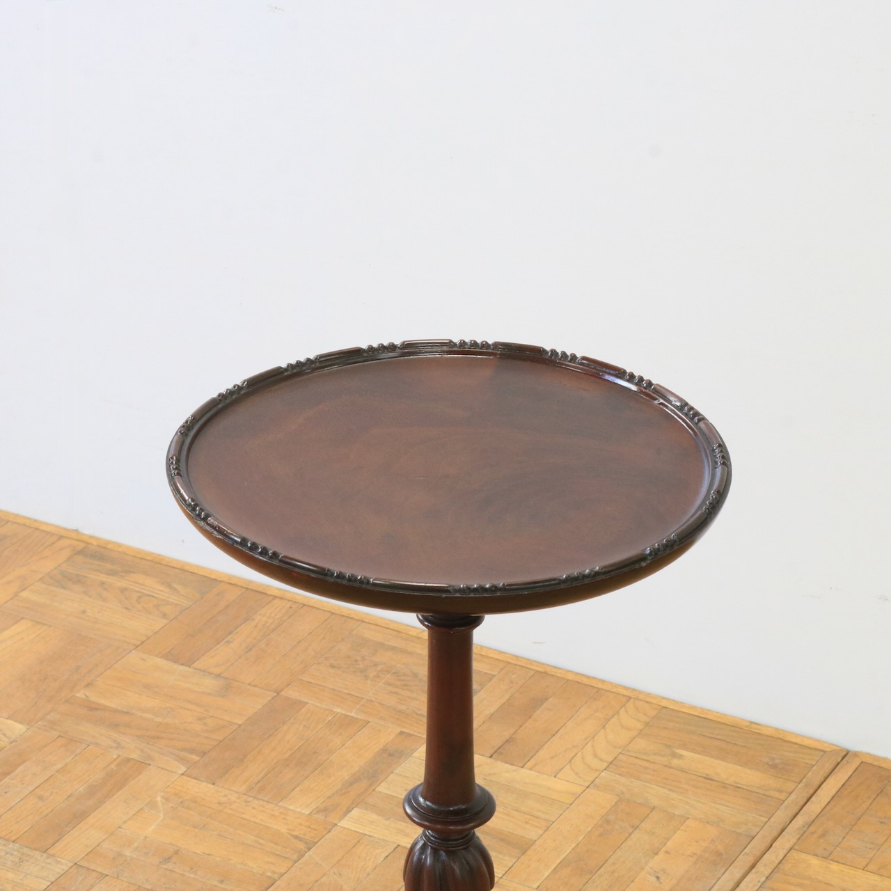 ワインテーブル