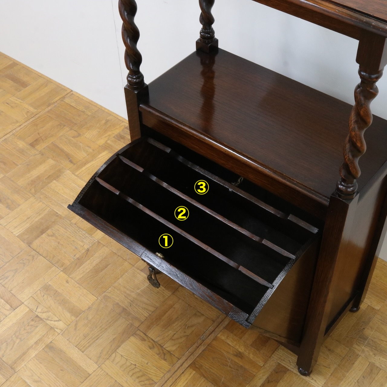 マガジンラック