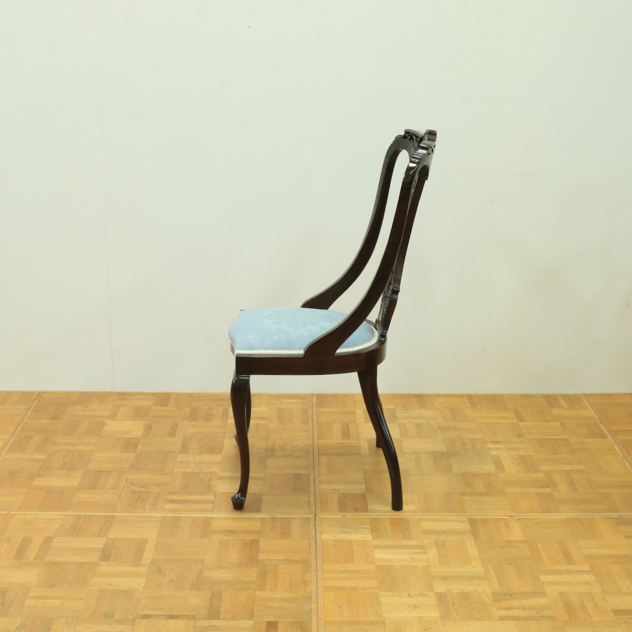 サイドチェアー