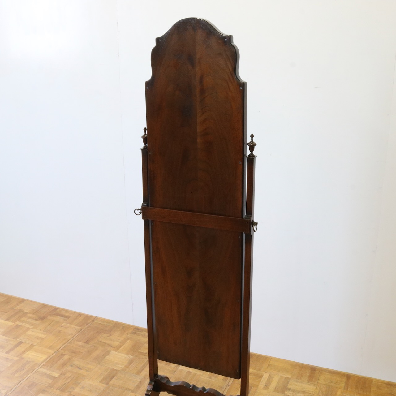 シュバルミラー