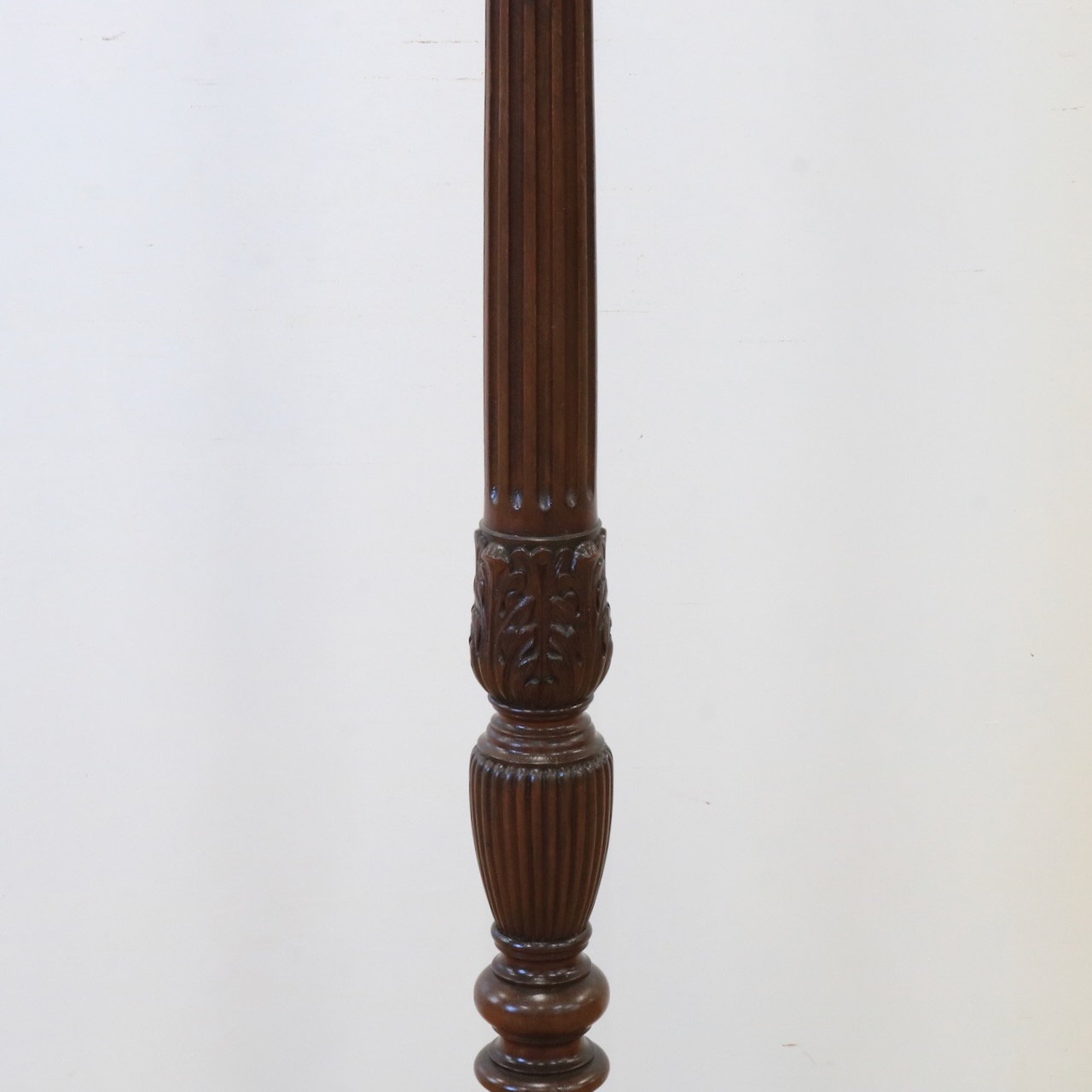 フロアスタンド