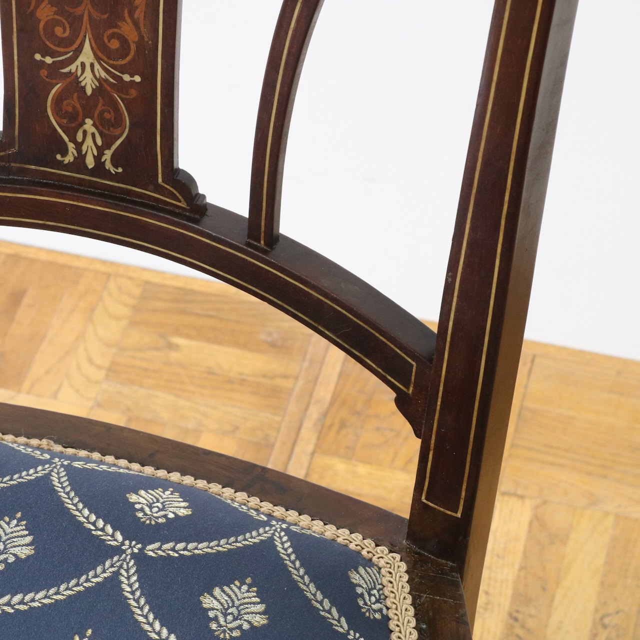 サイドチェアー