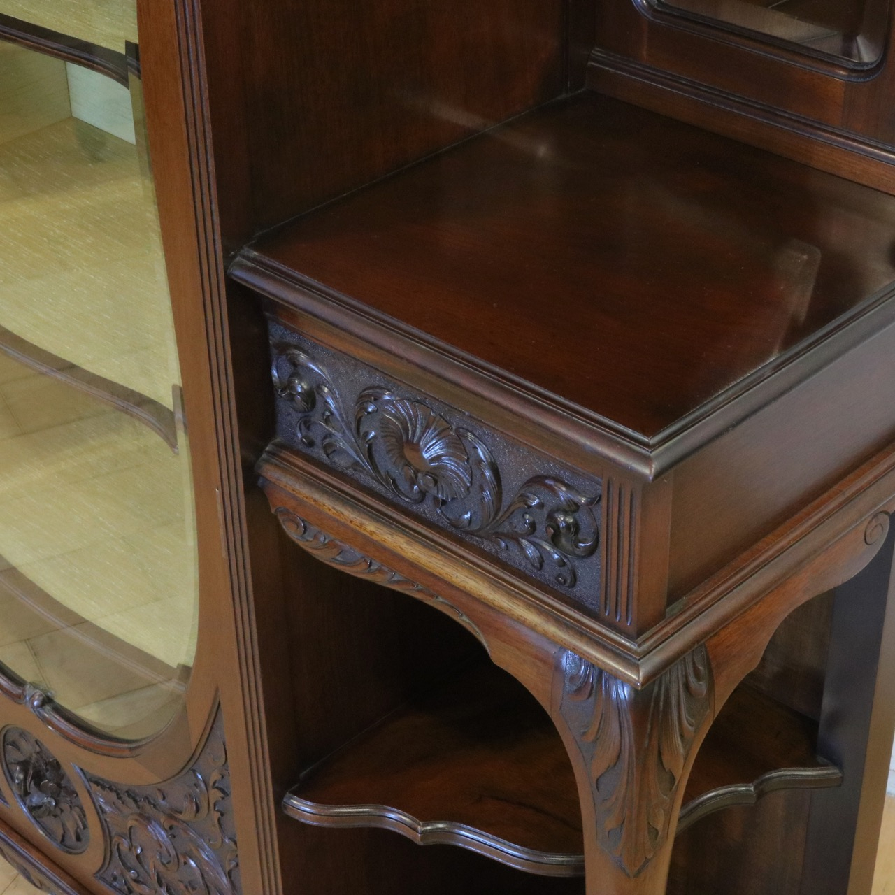 グラスキャビネット パーラーキャビネット