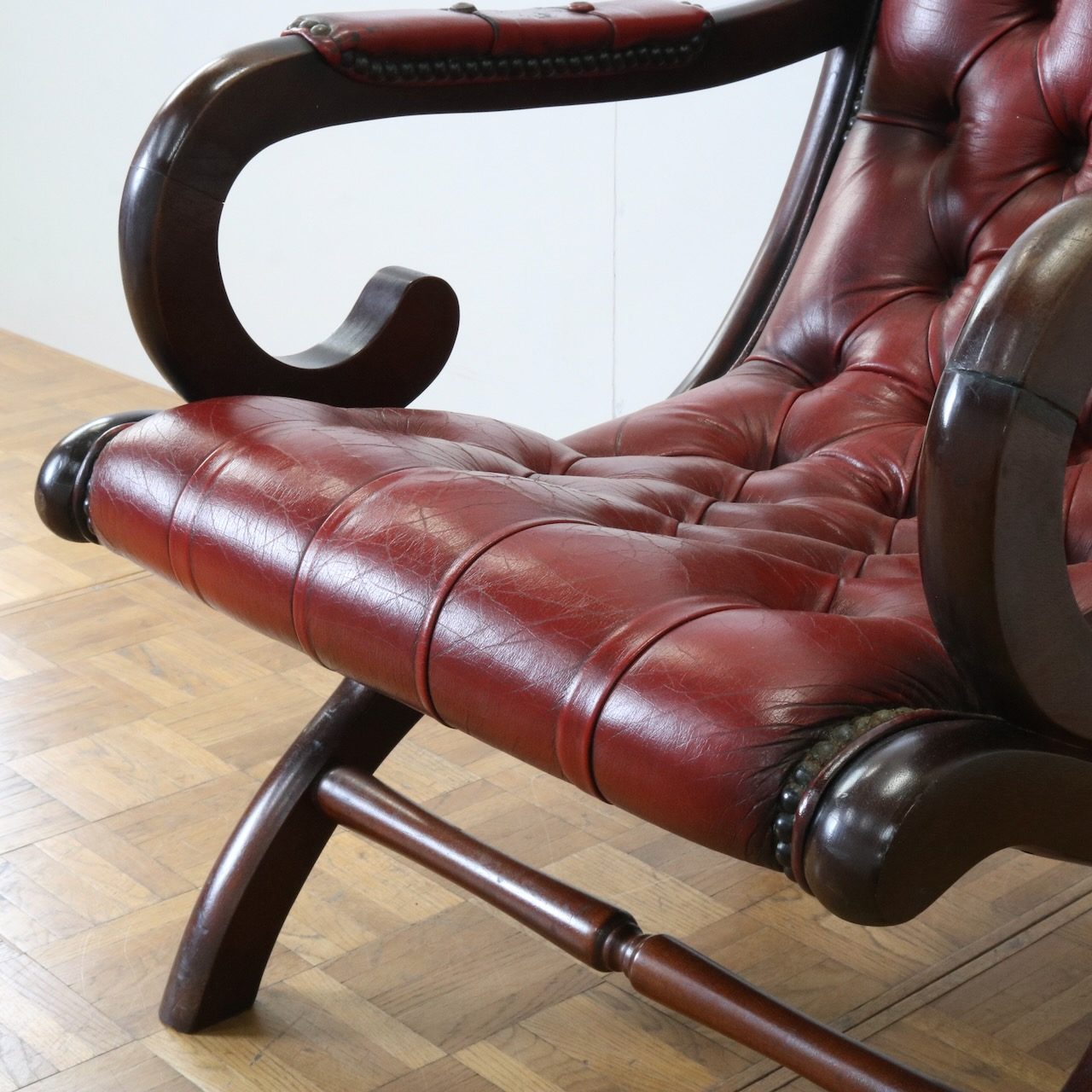 イージーチェアー