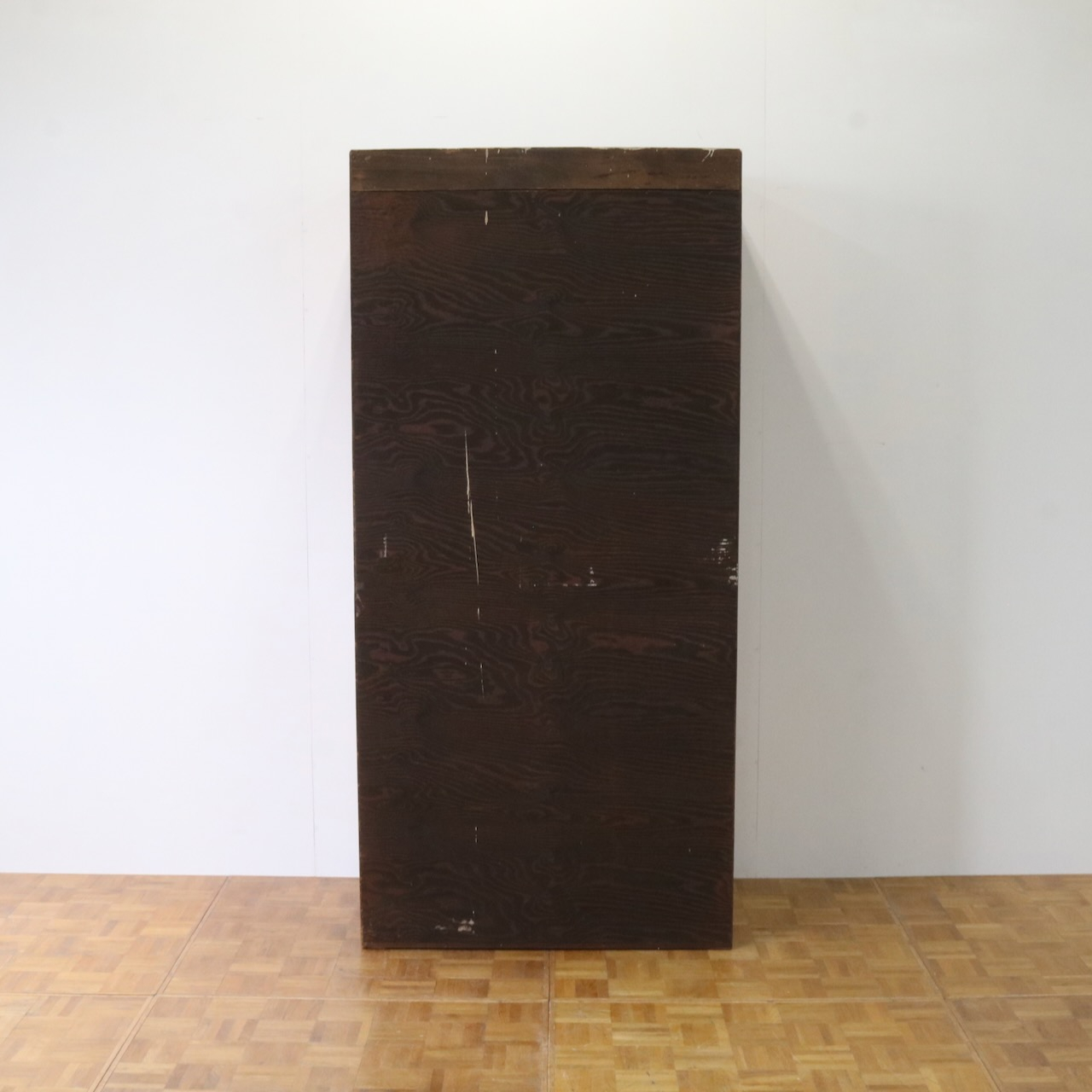 シャツキャビネット