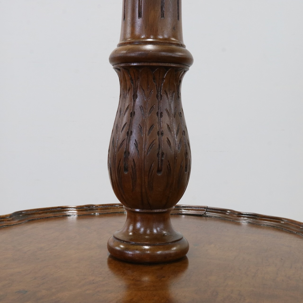 フロアスタンド