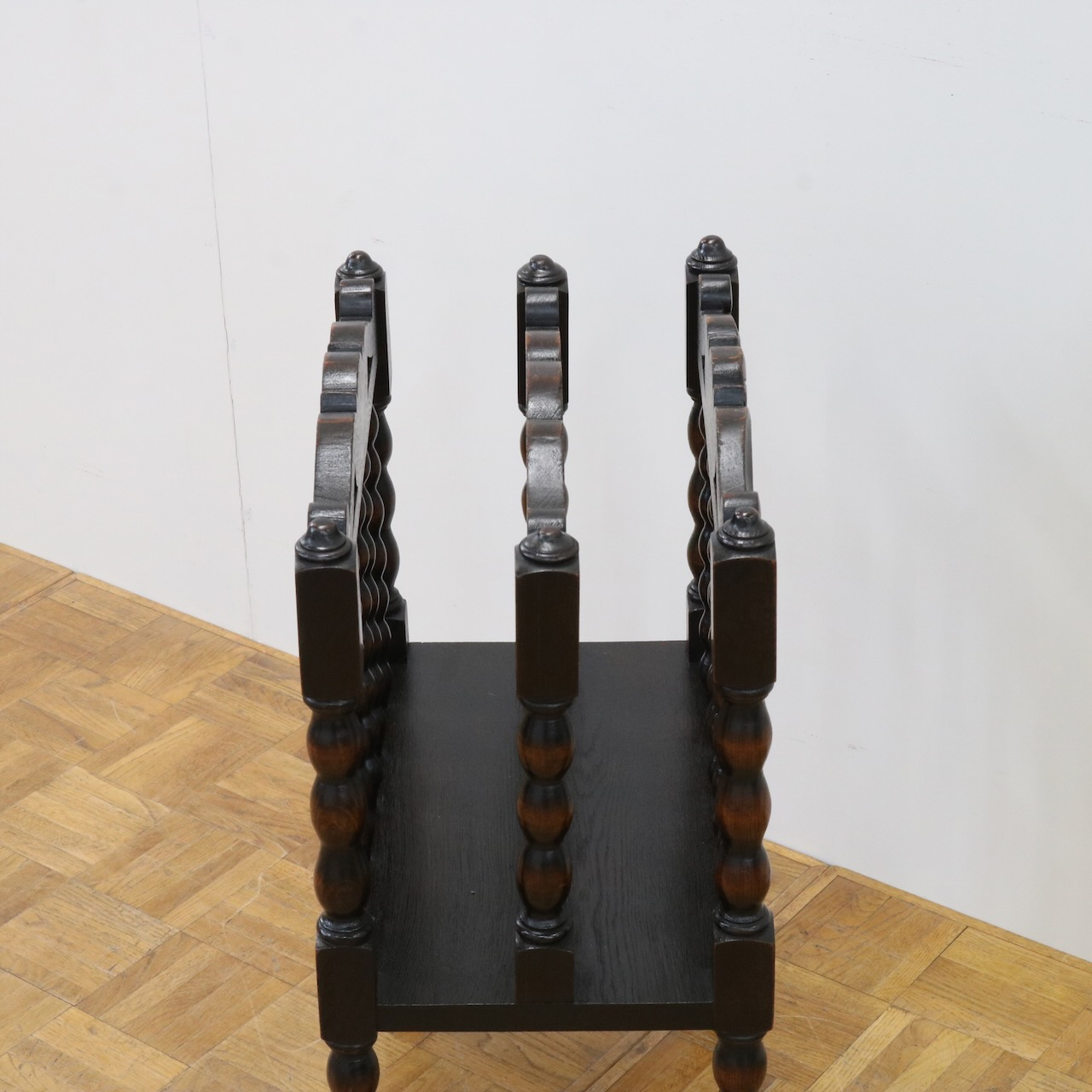 マガジンラック