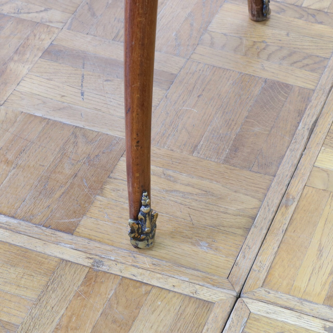 オケージョナルテーブル