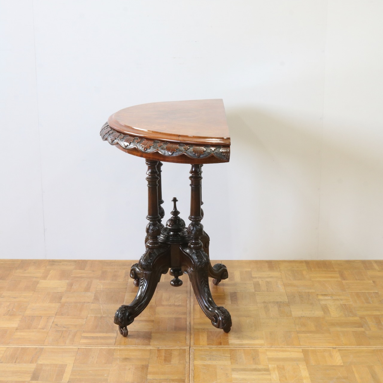 カードテーブル