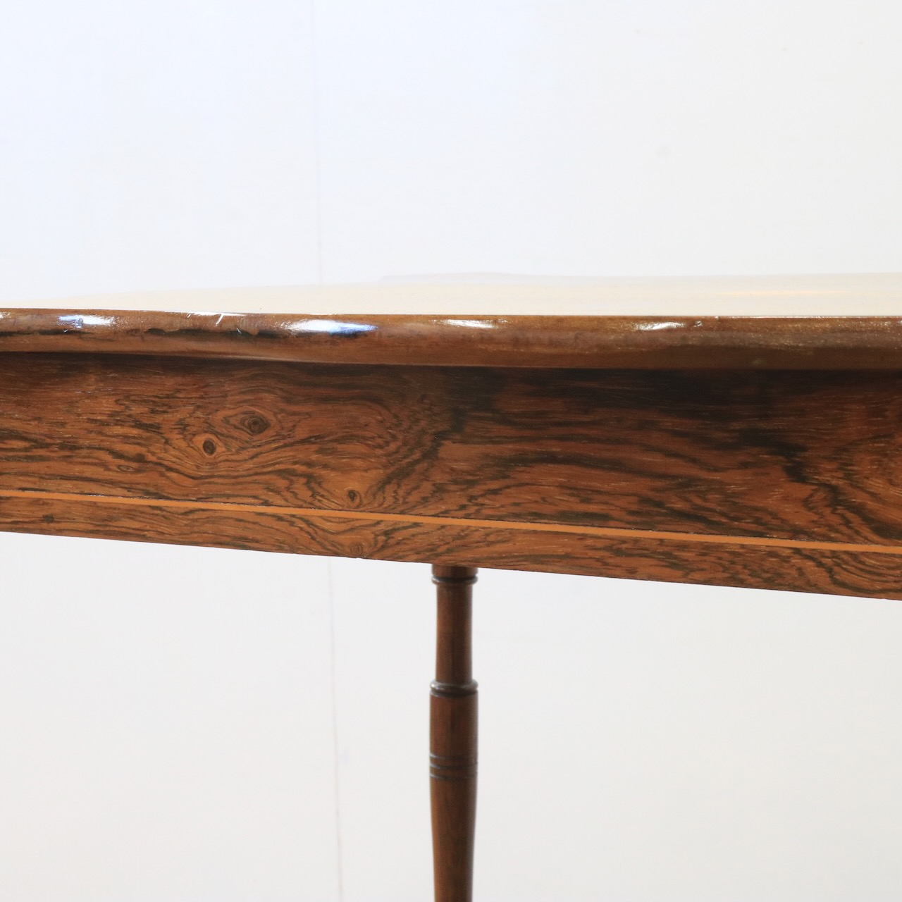 オケージョナルテーブル