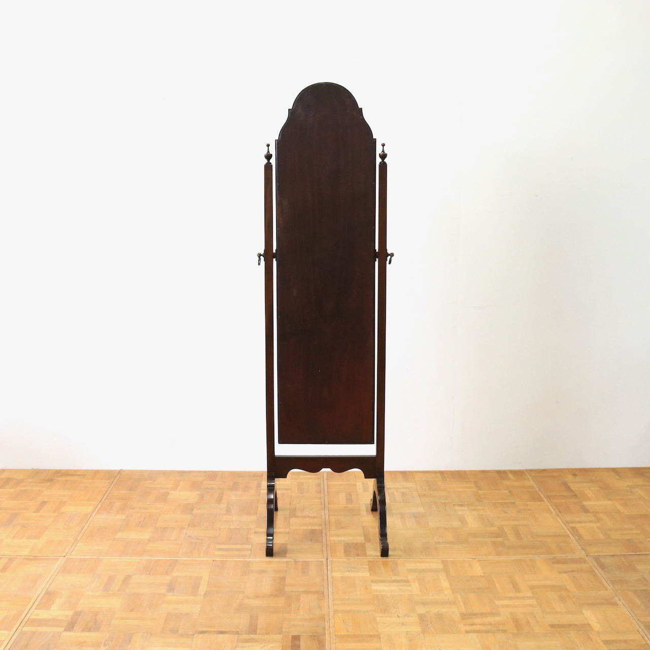 シュバルミラー