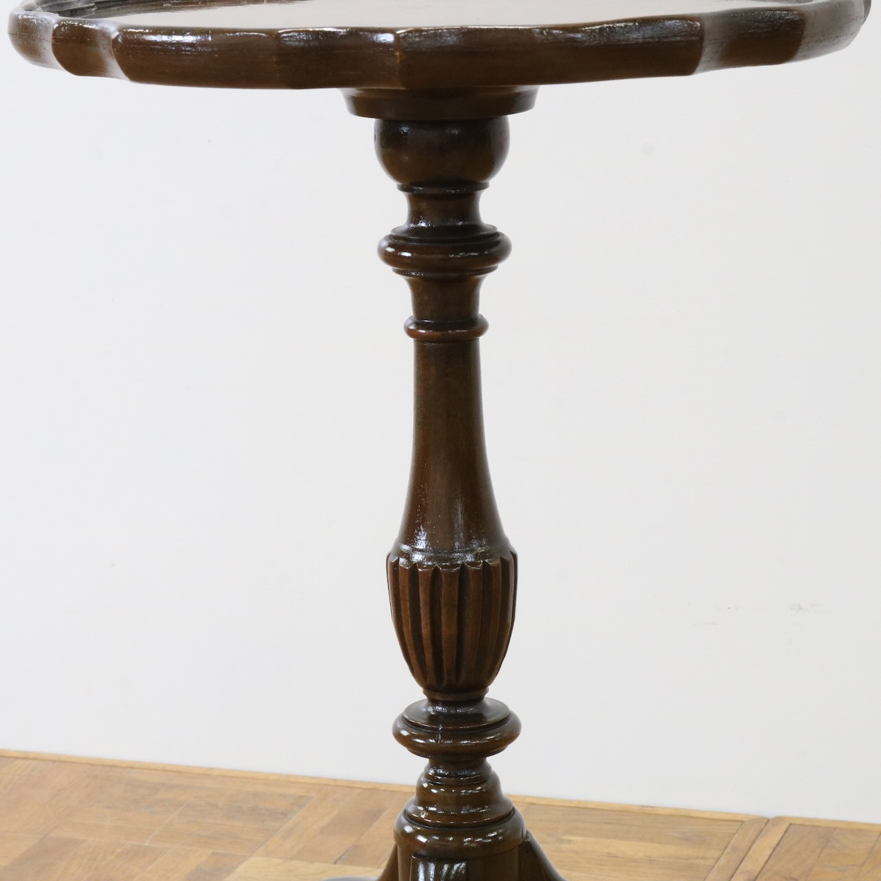 ワインテーブル