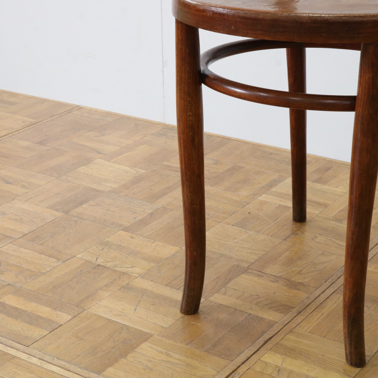 ベントウッドチェアー