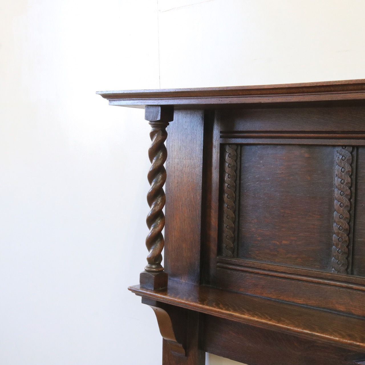 マントルピース