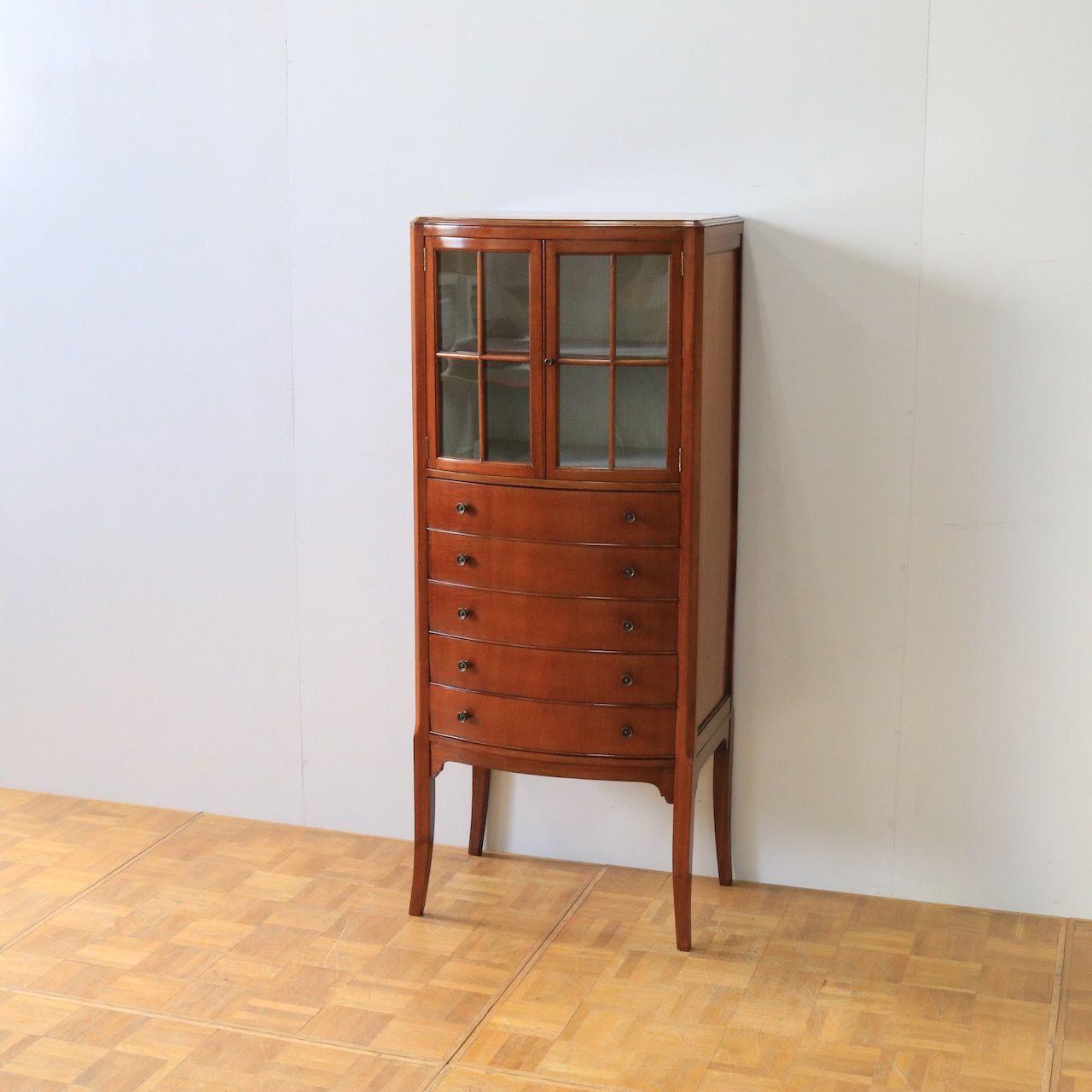 ミュージックキャビネット