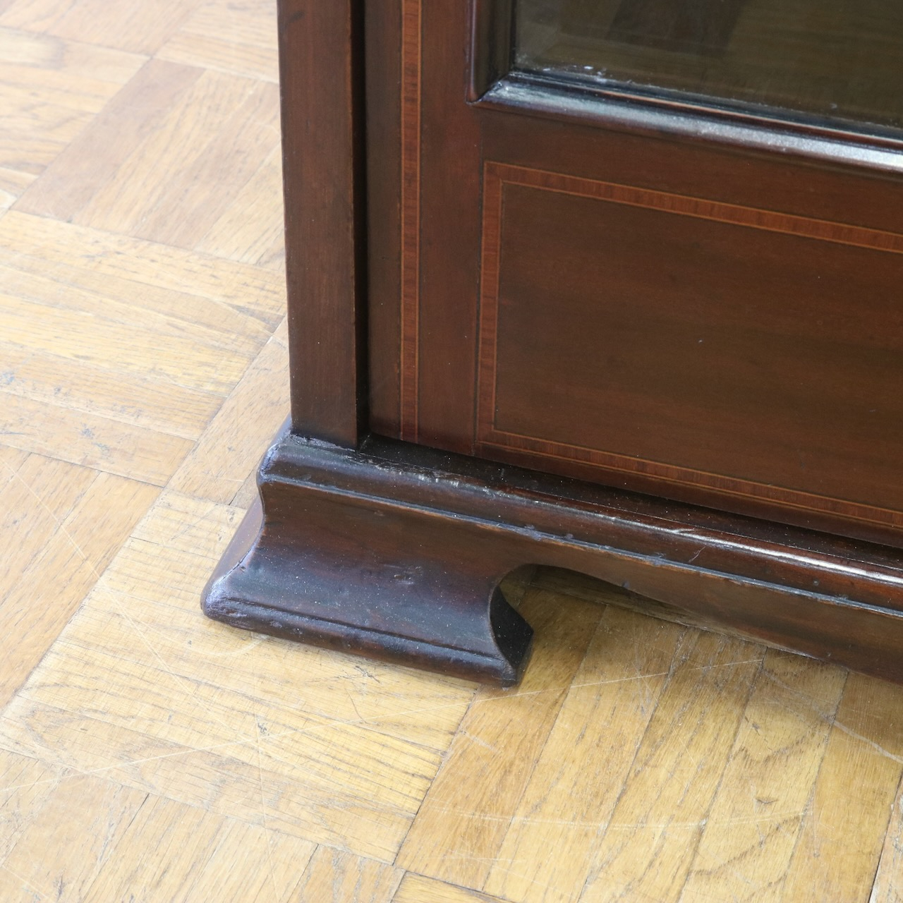 ミュージックキャビネット