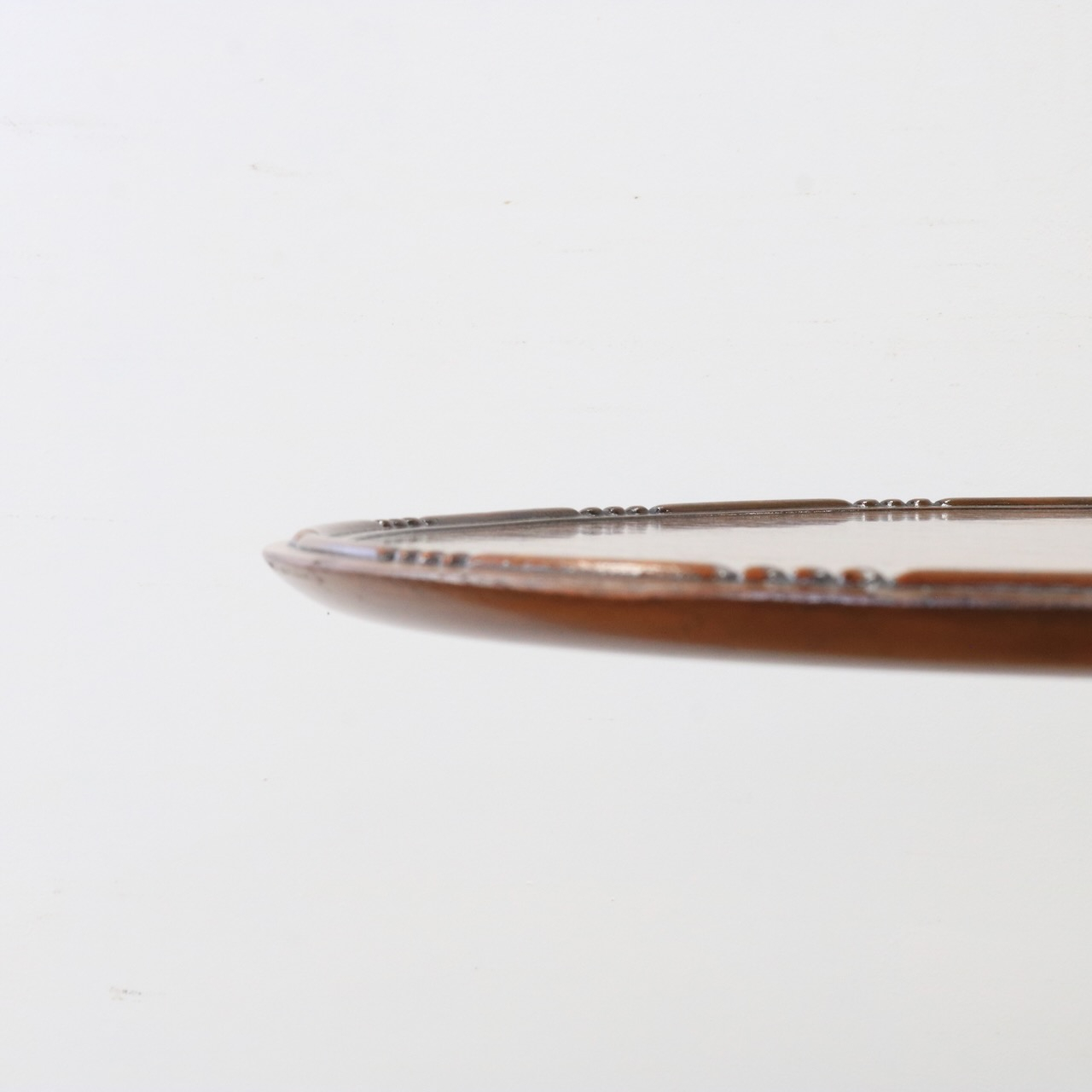 サイドテーブル