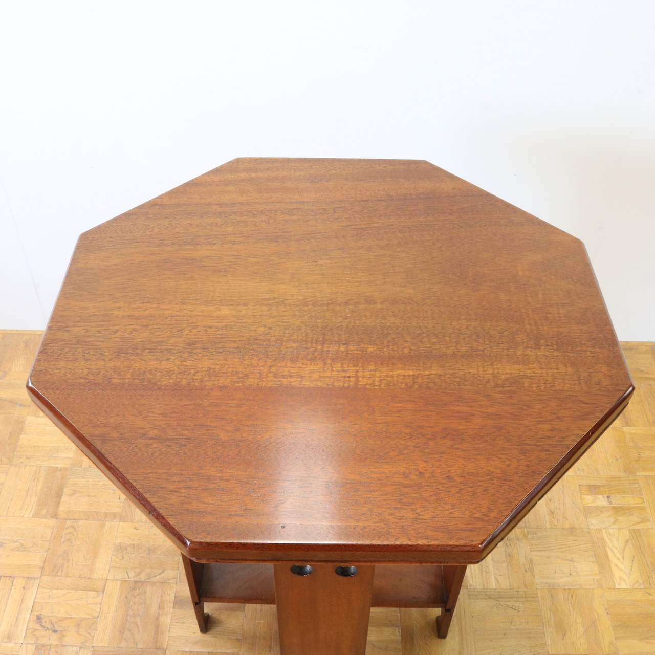 オケージョナルテーブル