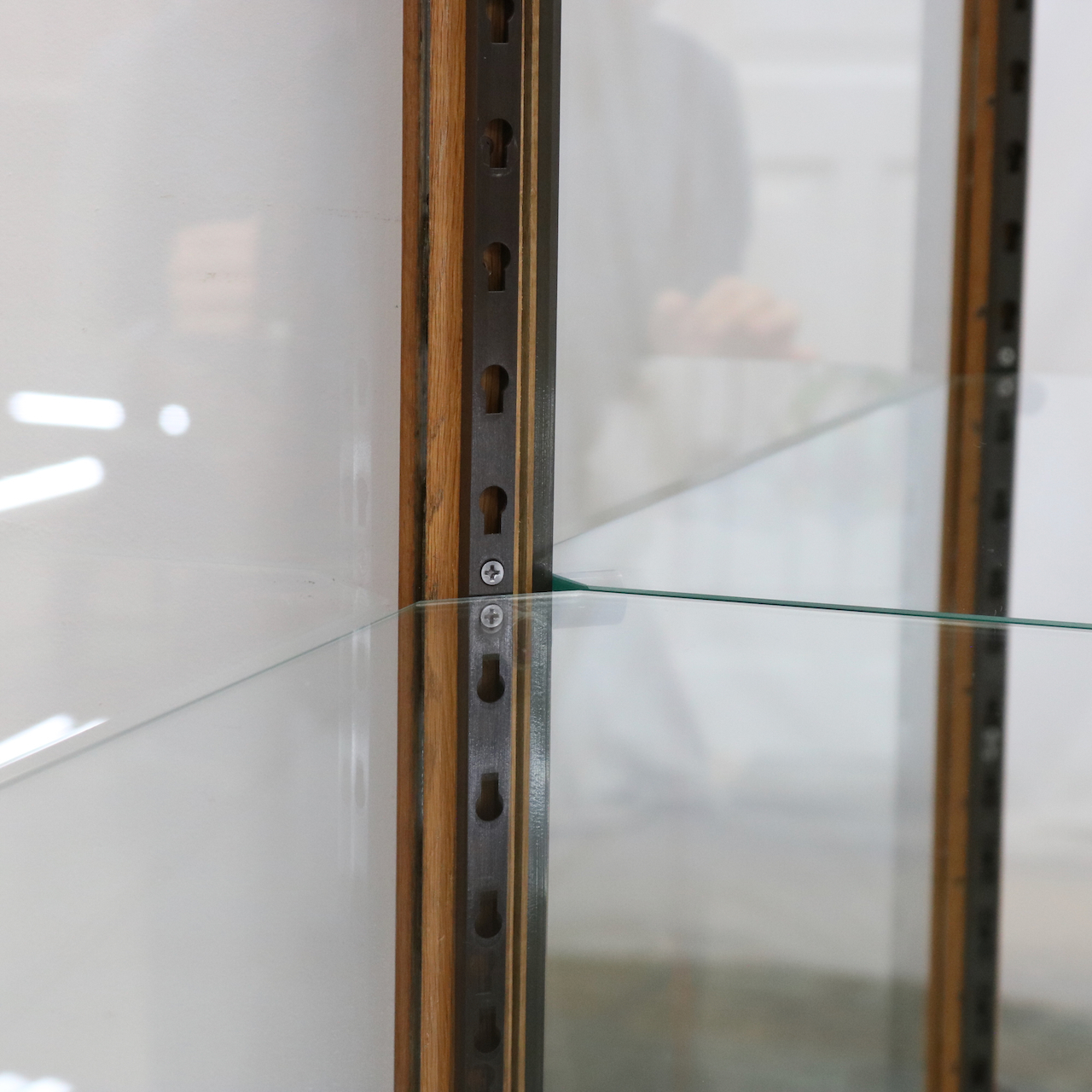 ショップキャビネット