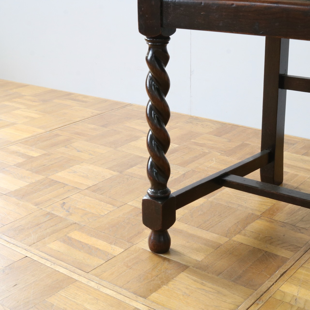 オークチェアー