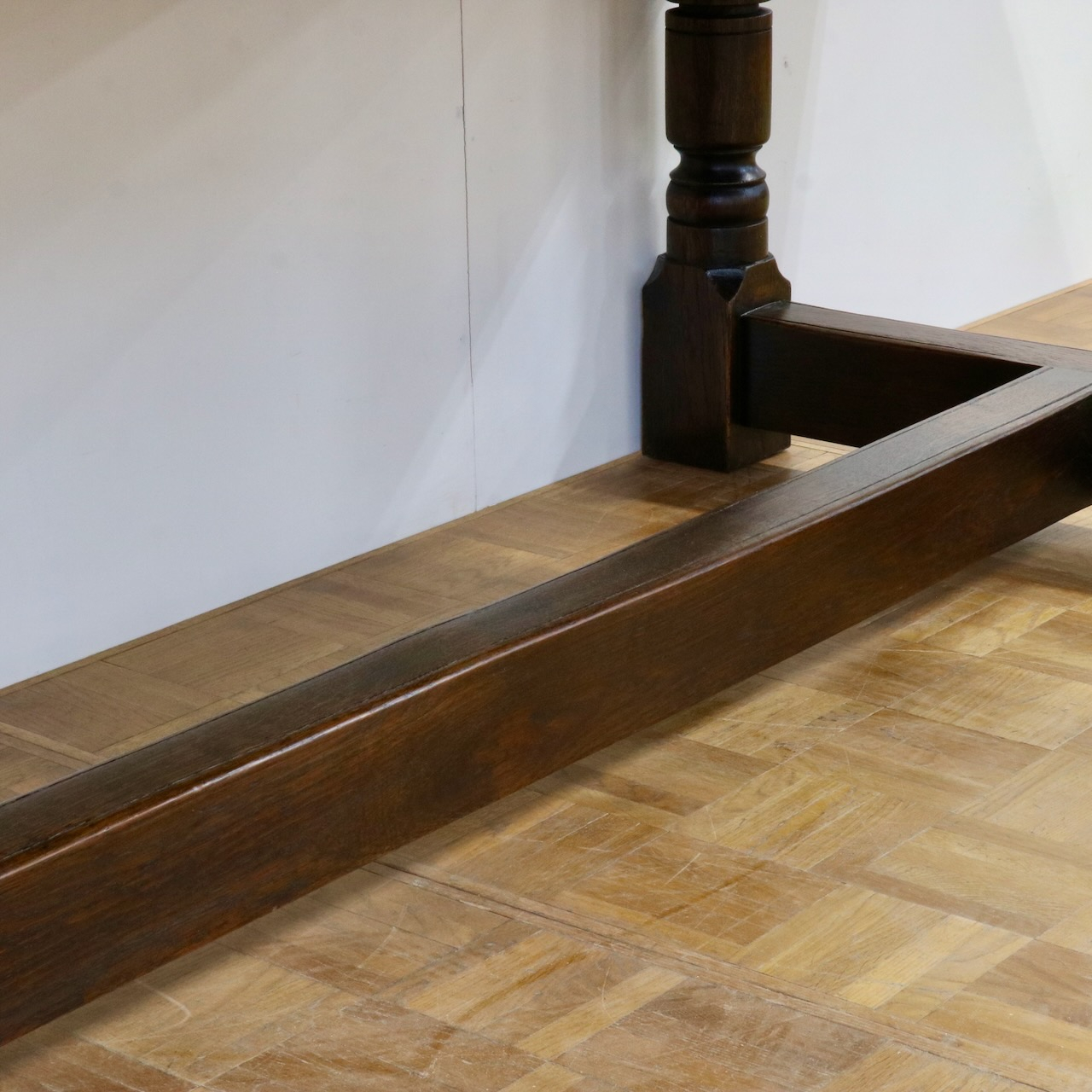 ダイニングテーブル