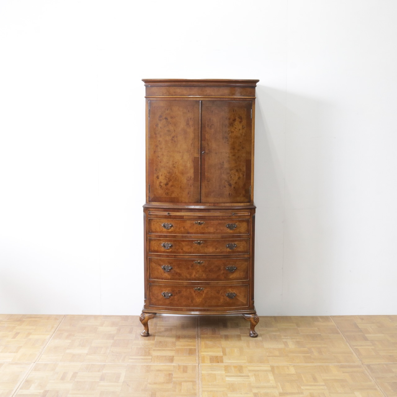 カップボードチェスト