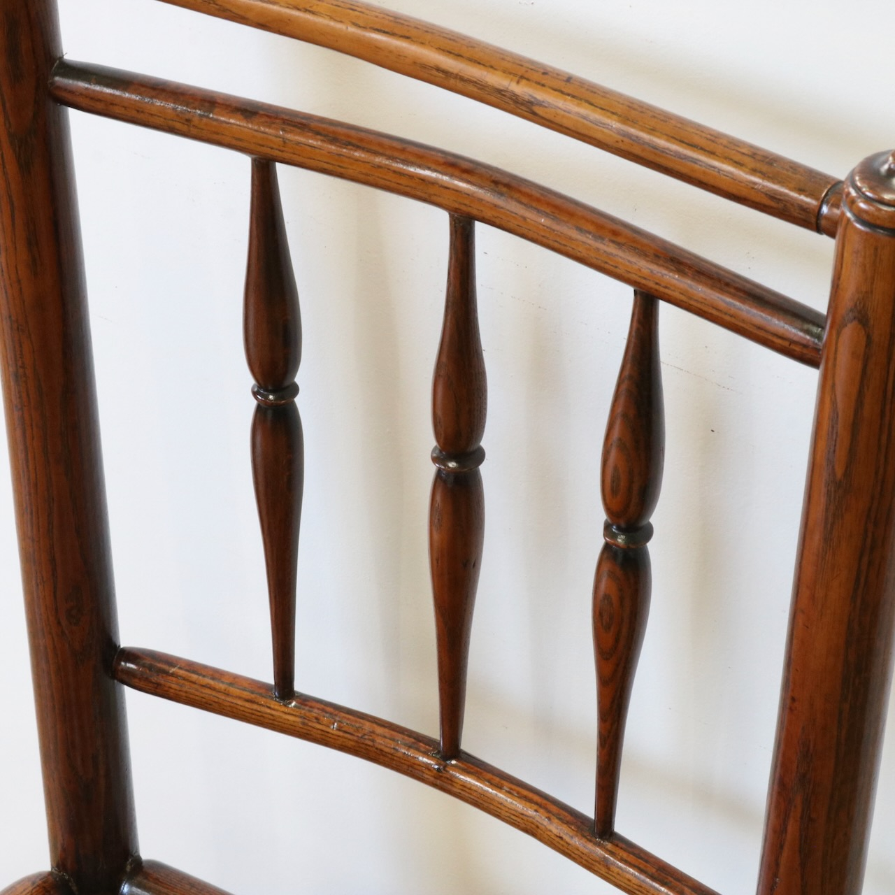 サイドチェアー