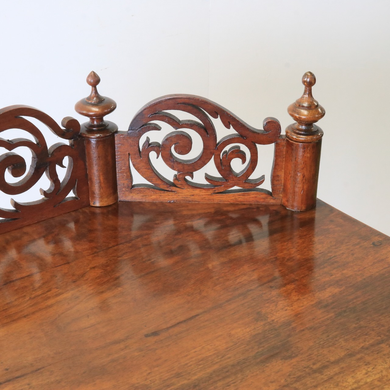 マガジンラック