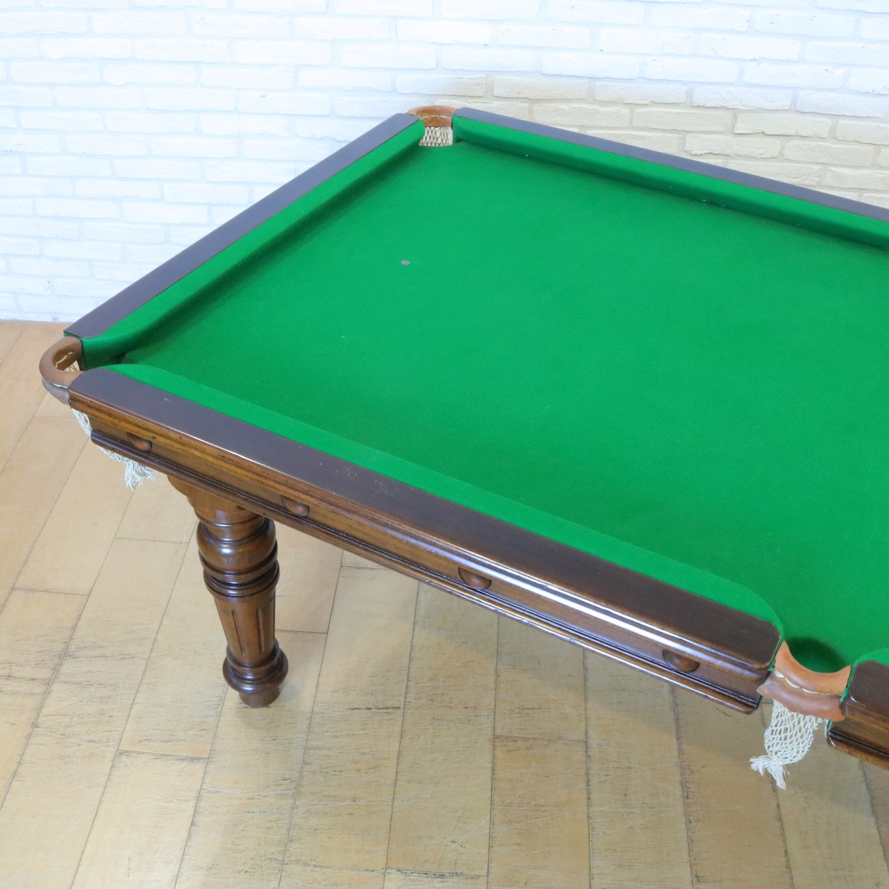 ビリヤード台 スヌーカーテーブル