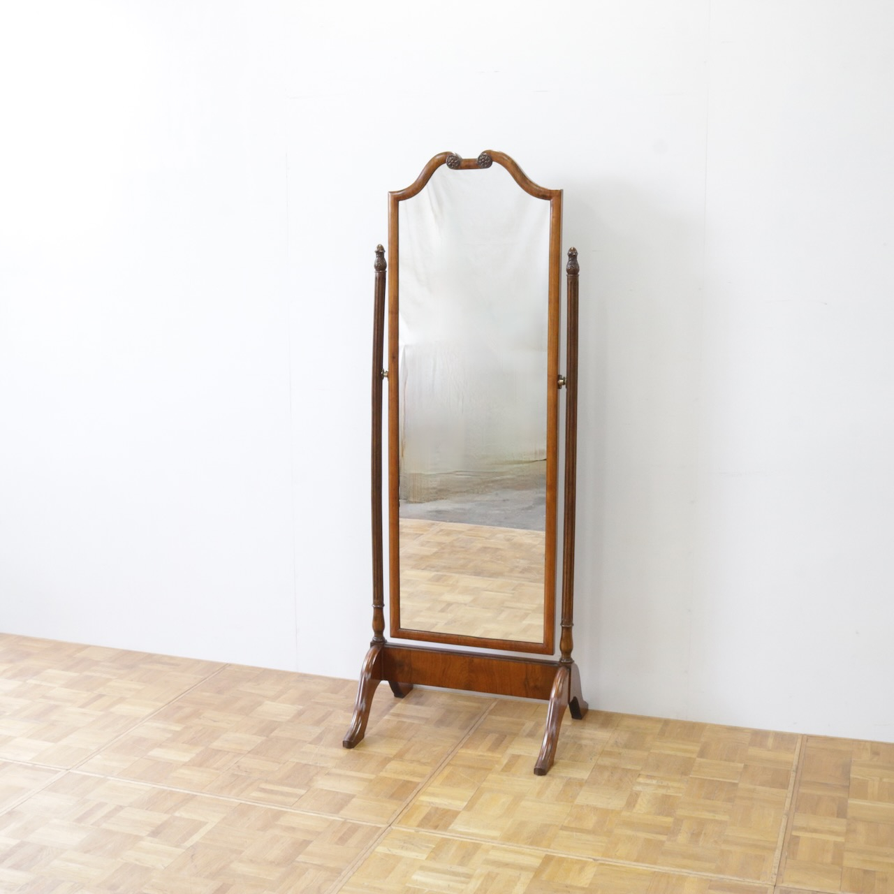 シュバルミラー