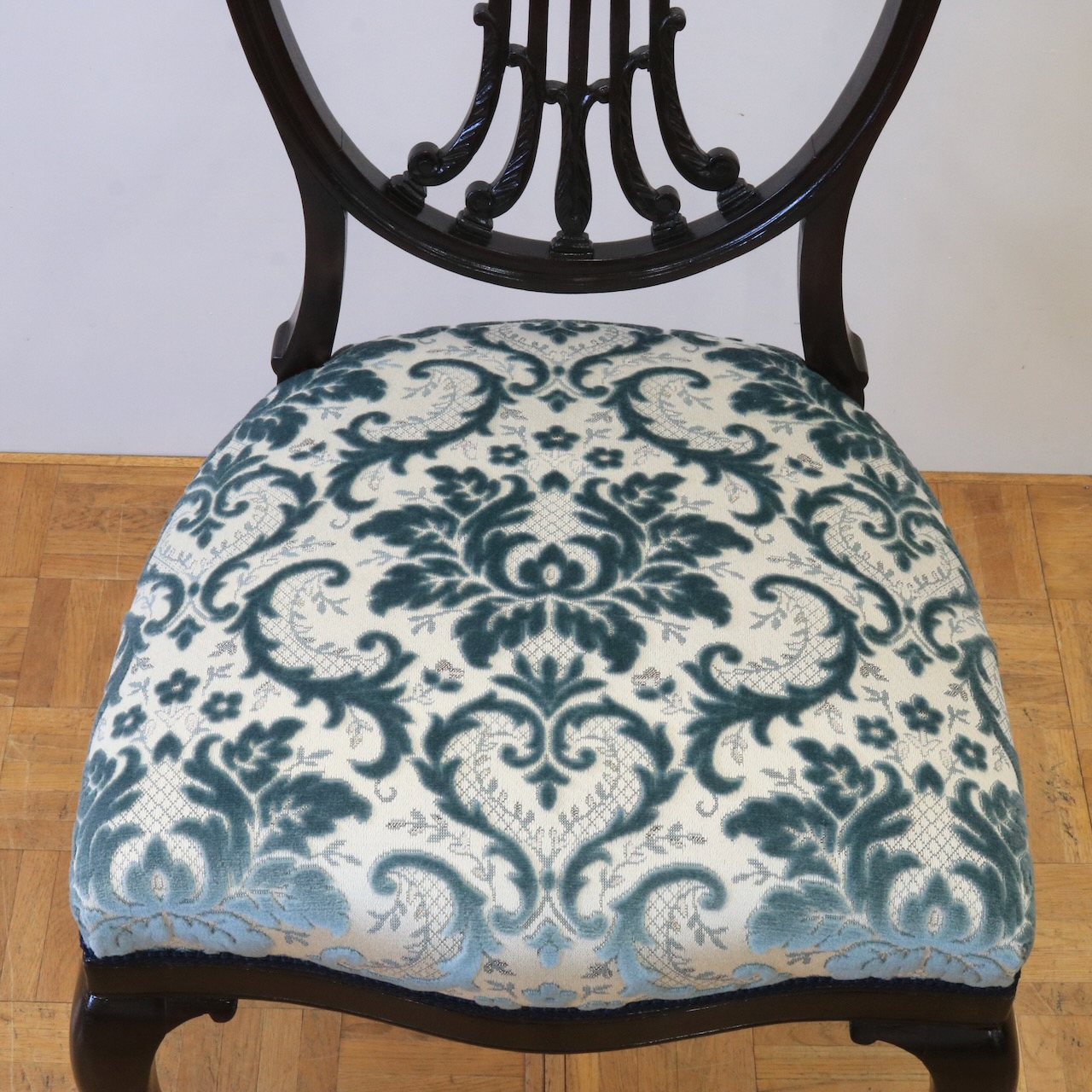 サイドチェアー