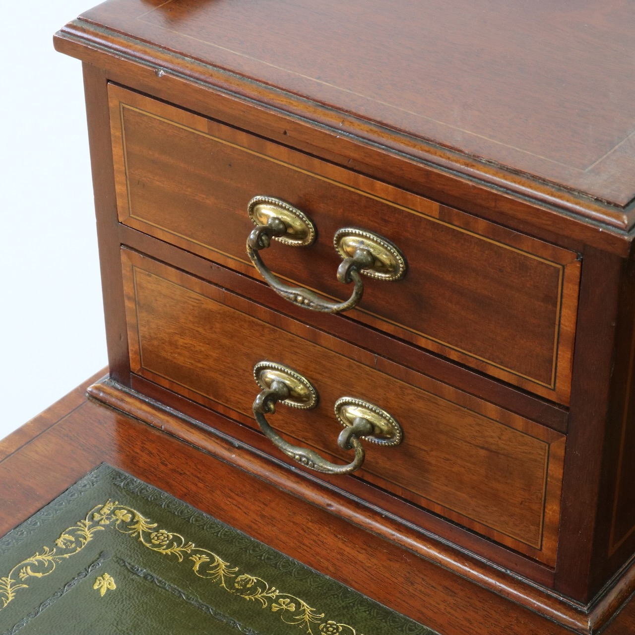 ライティングデスク