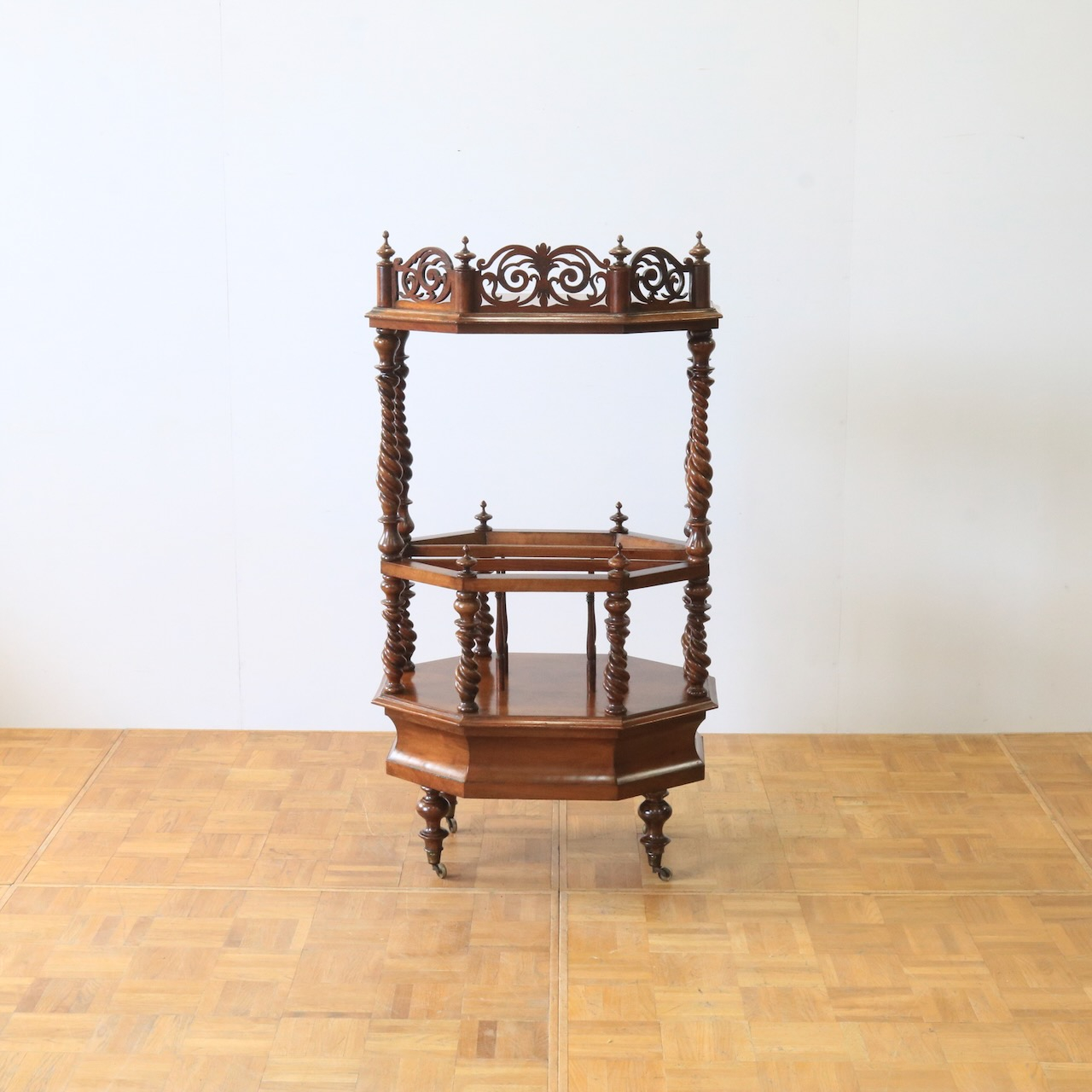 マガジンラック