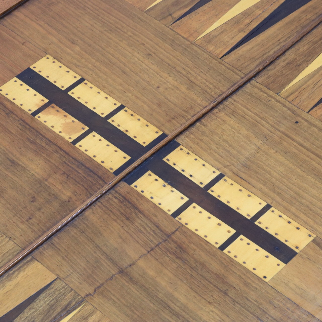 カードテーブル