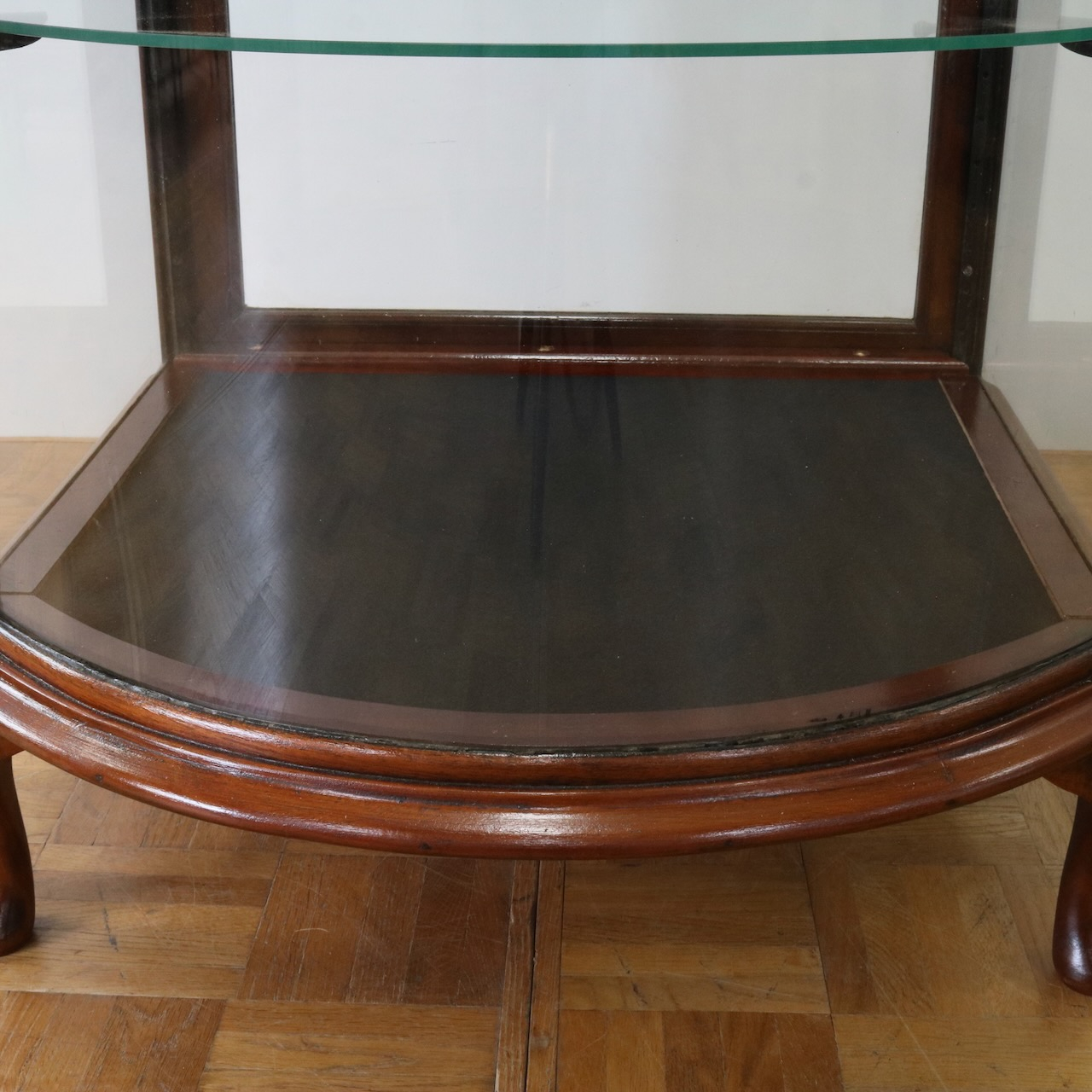 ショップキャビネット