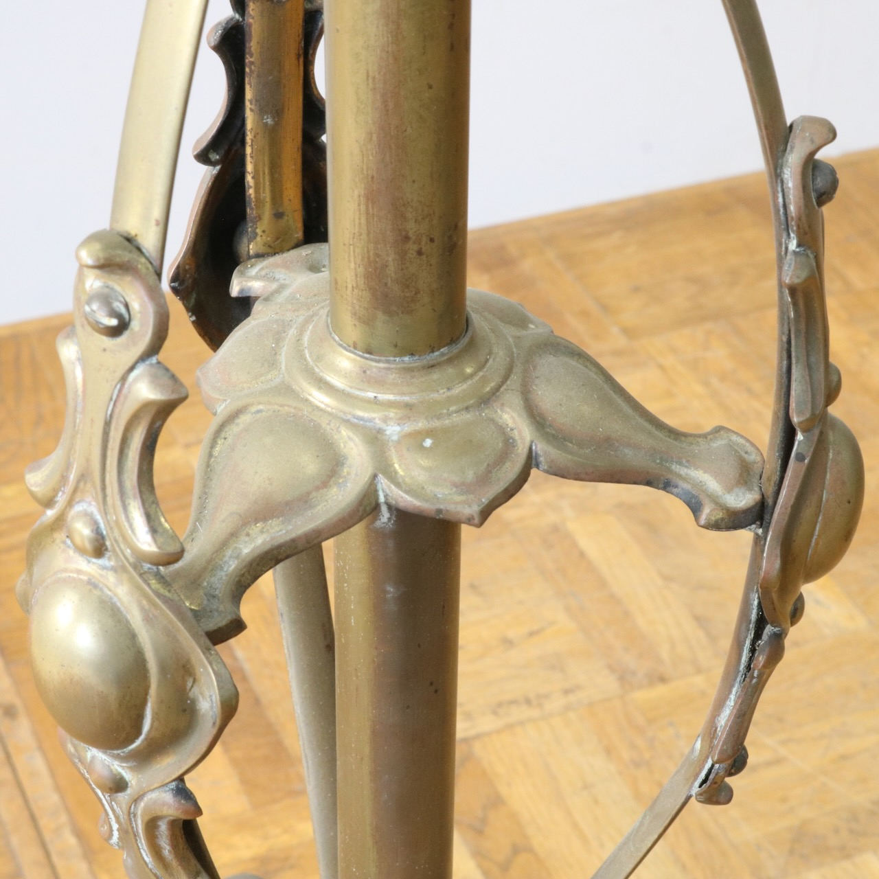 フロアスタンド