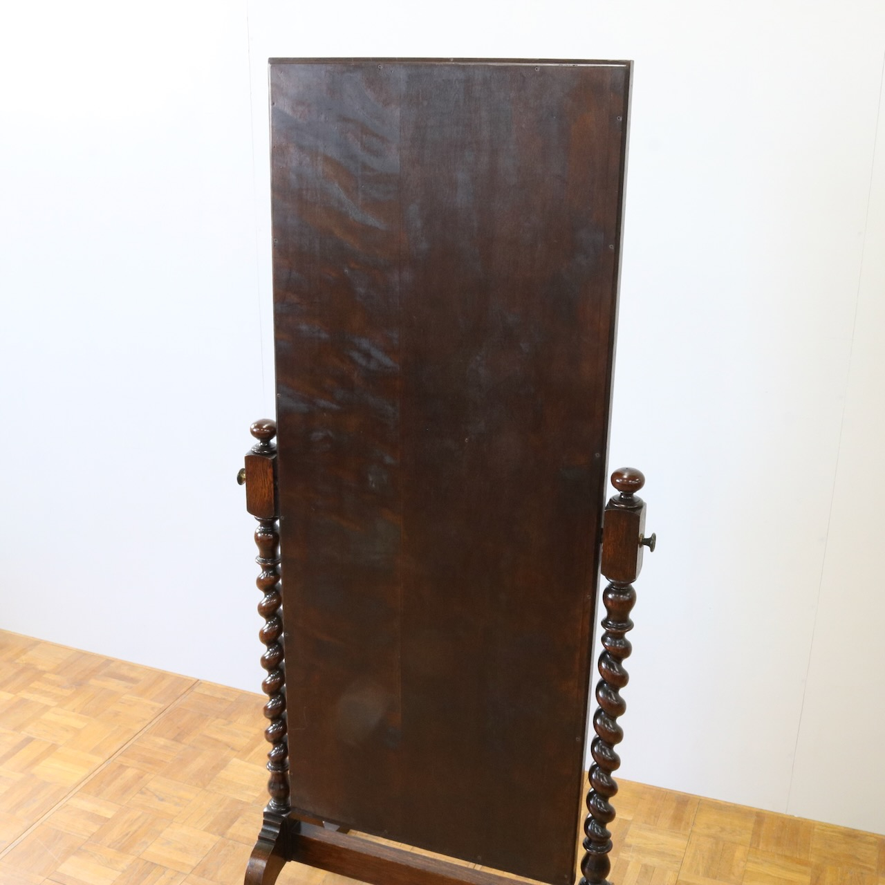 シュバルミラー